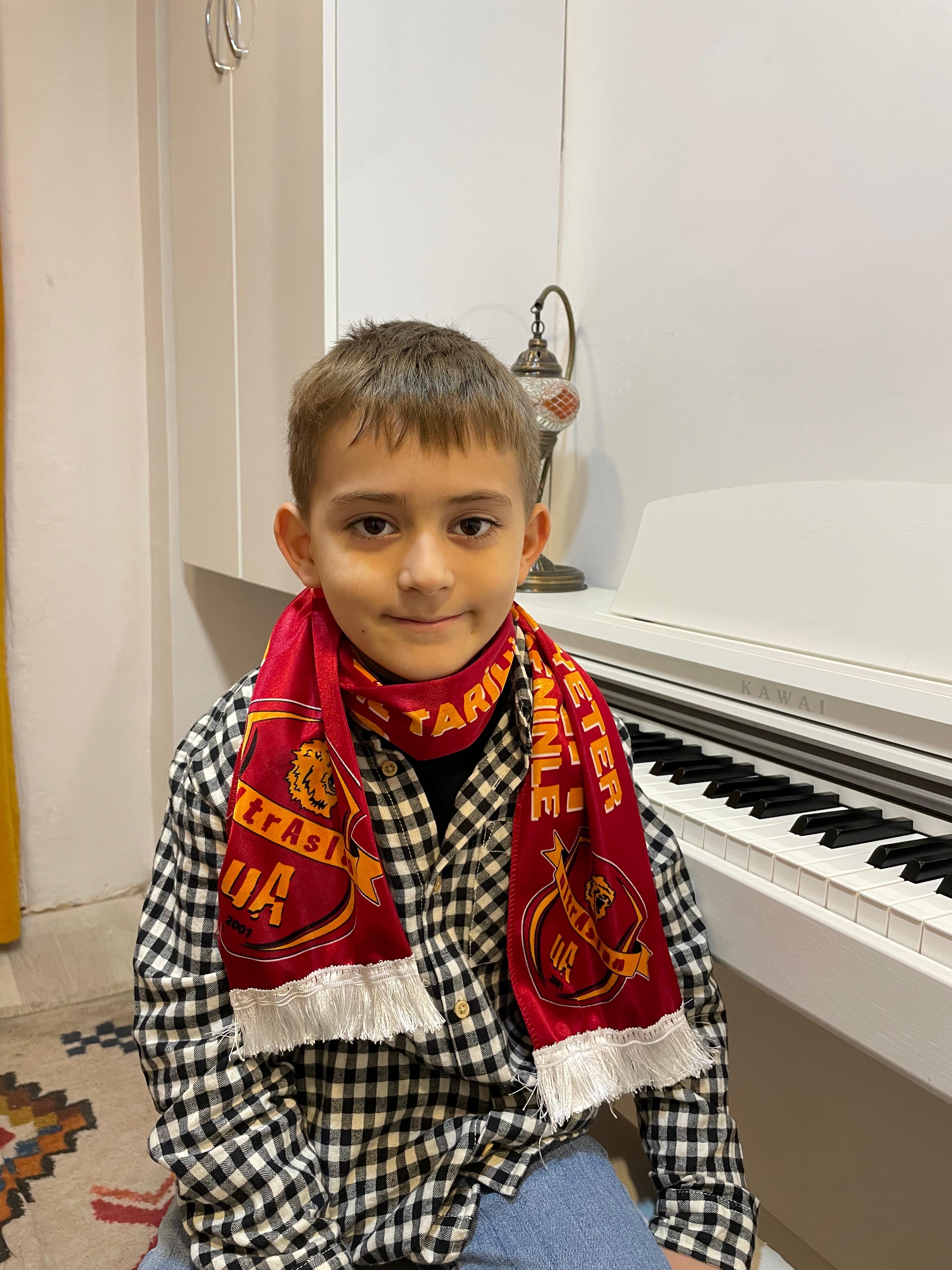 Nişantaşı Piyano Atölyesi öğrencisi birebir piyano dersi